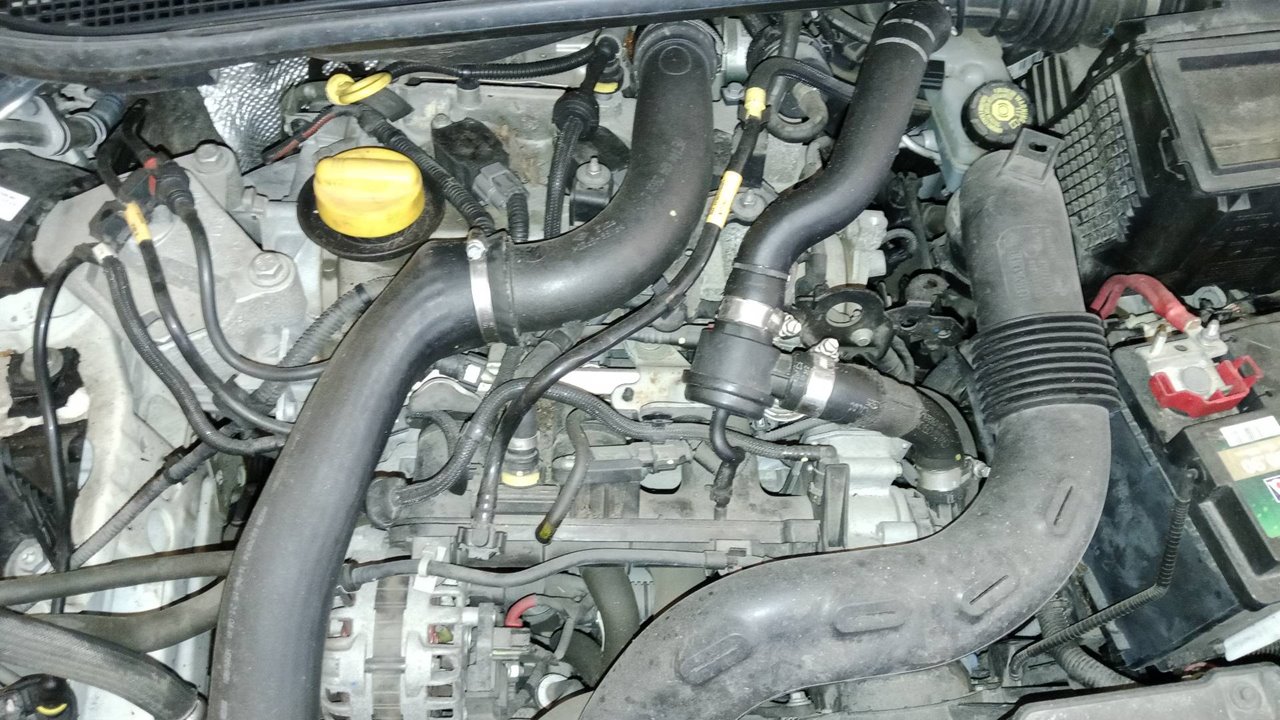 R17 LLANTA RENAULT CAPTUR I 2015 7821 devimagesvext/08283e45-1ba6-4c70-9a92-5b0ff35685bb/migcrv/imagenes/000/000/637/000000637209.jpeg