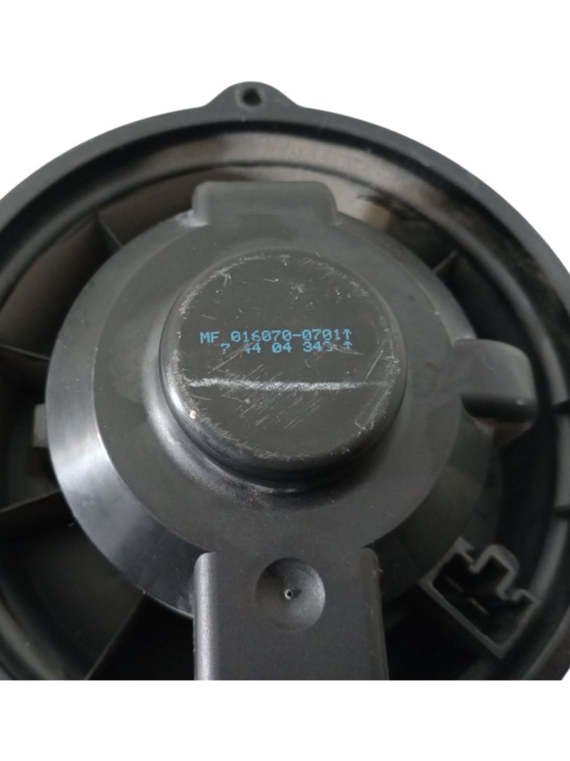 MF0160700701 MOTOR CALEFACCION MITSUBISHI COLT CZ3 BERL. 5 2005 9204 devimagesvext/08283e45-1ba6-4c70-9a92-5b0ff35685bb/migcrv/imagenes/000/000/640/000000640649.jpeg