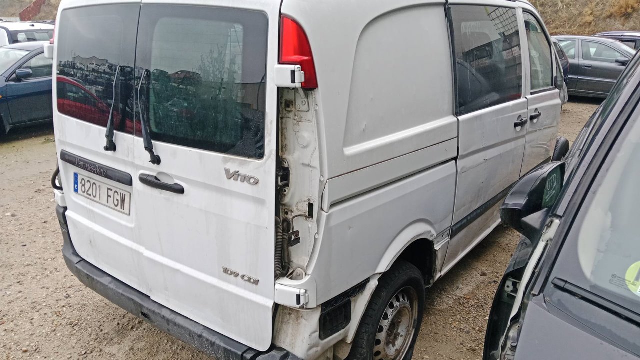 6395454507 MANDO MULTIFUNCION MERCEDES-BENZ VITO BASIC-KOMBI 2006 10645 devimagesvext/08283e45-1ba6-4c70-9a92-5b0ff35685bb/migcrv/imagenes/000/000/641/000000641998.jpeg