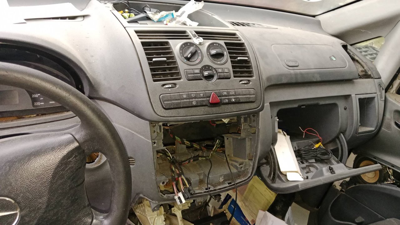 6395454507 MANDO MULTIFUNCION MERCEDES-BENZ VITO BASIC-KOMBI 2006 10645 devimagesvext/08283e45-1ba6-4c70-9a92-5b0ff35685bb/migcrv/imagenes/000/000/642/000000642002.jpeg
