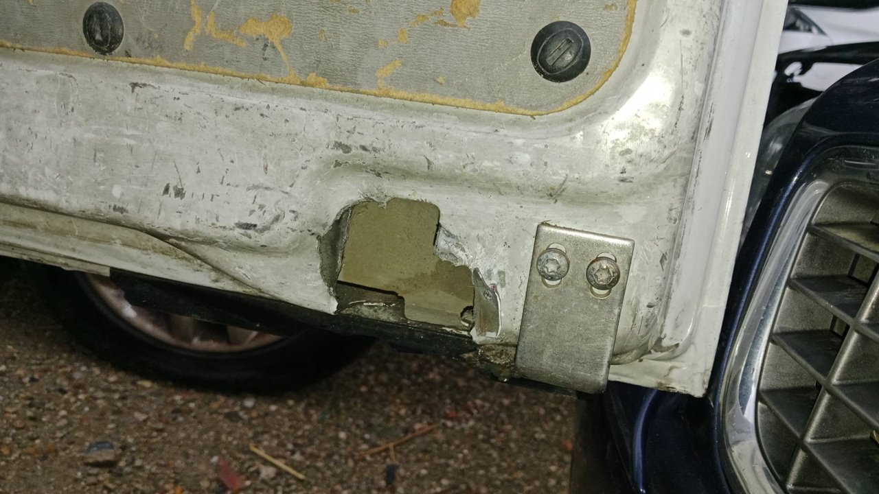 SIN DEFINIR PUERTA TRASERA DERECHA MERCEDES-BENZ VITO BASIC-KOMBI 2006 28437 devimagesvext/08283e45-1ba6-4c70-9a92-5b0ff35685bb/migcrv/imagenes/000/000/642/000000642016.jpeg