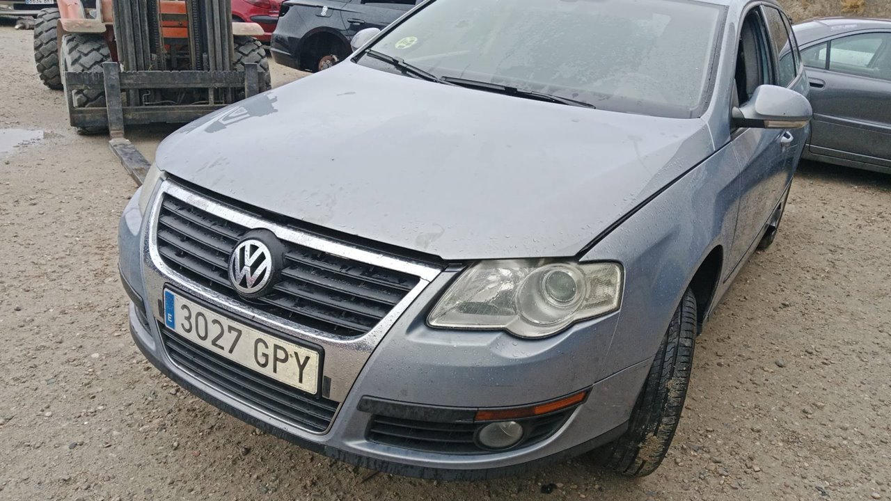 SIN DEFINIR BANDEJA TRASERA VOLKSWAGEN PASSAT VARIANT 2005 26287 devimagesvext/08283e45-1ba6-4c70-9a92-5b0ff35685bb/migcrv/imagenes/000/000/642/000000642024.jpeg