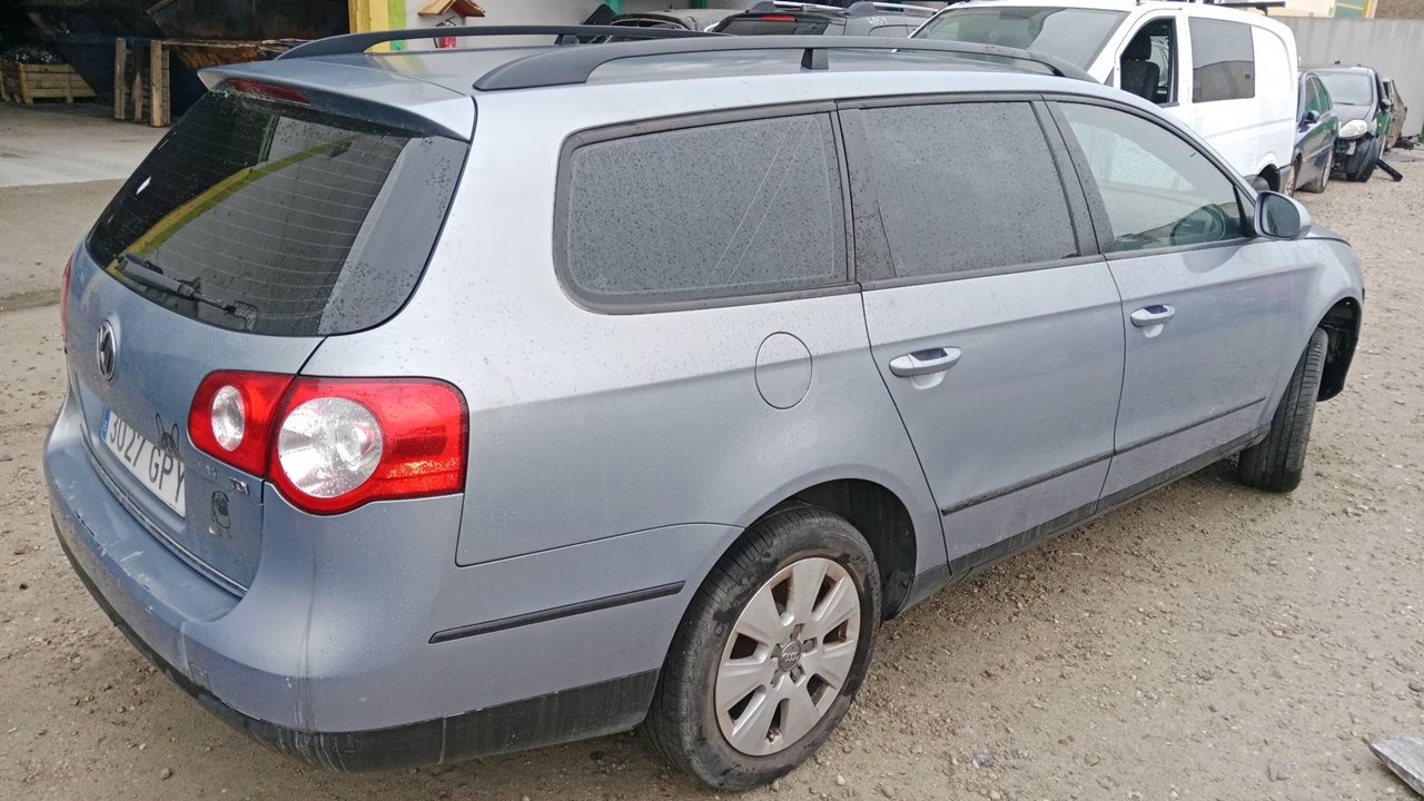 SIN DEFINIR BANDEJA TRASERA VOLKSWAGEN PASSAT VARIANT 2005 26287 devimagesvext/08283e45-1ba6-4c70-9a92-5b0ff35685bb/migcrv/imagenes/000/000/642/000000642028.jpeg