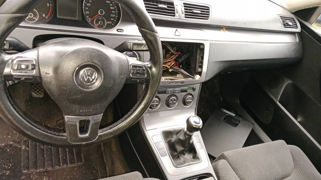 SIN DEFINIR BANDEJA TRASERA VOLKSWAGEN PASSAT VARIANT 2005 26287 devimagesvext/08283e45-1ba6-4c70-9a92-5b0ff35685bb/migcrv/imagenes/000/000/642/000000642034.jpeg