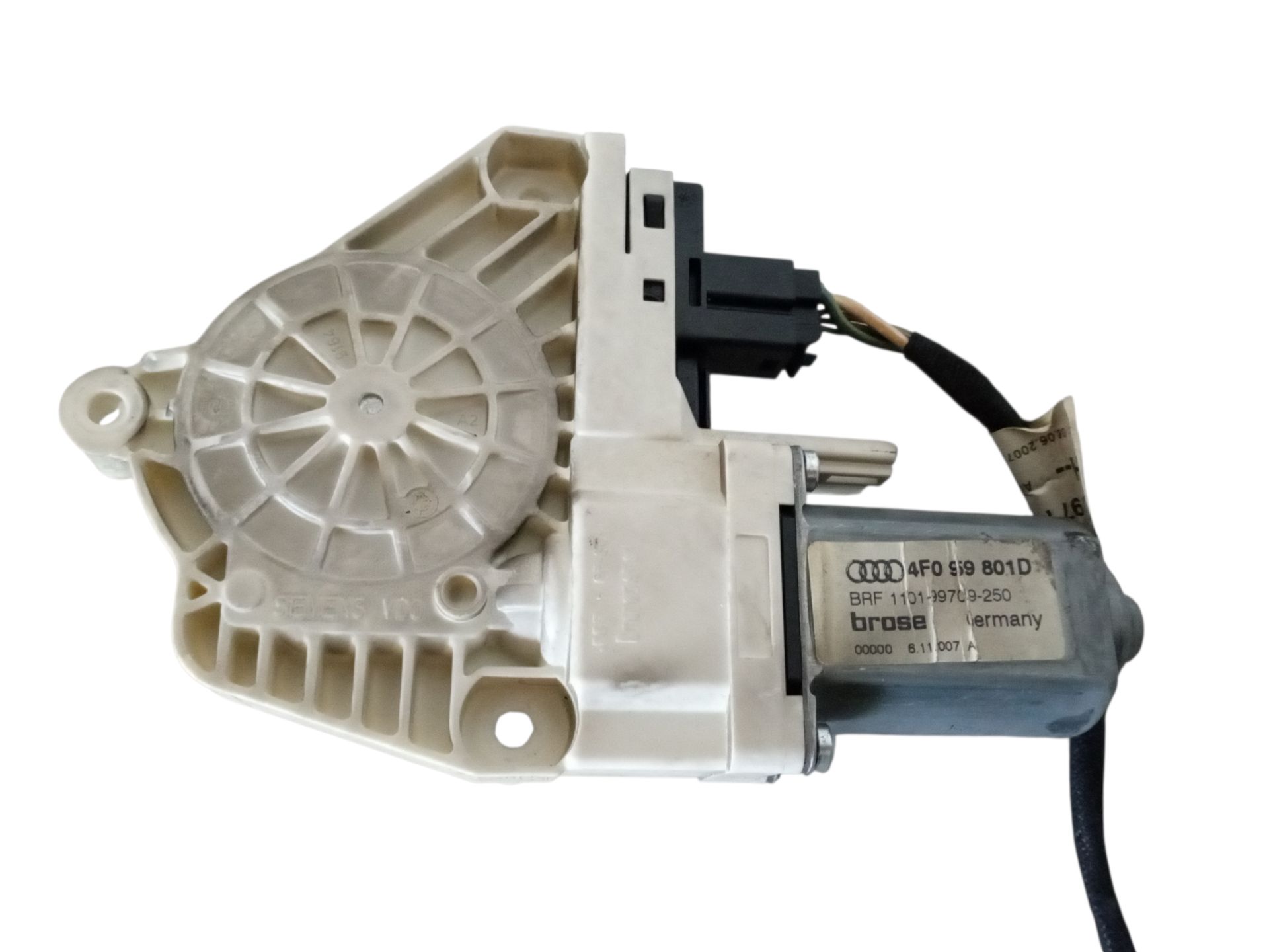 4F0959801D MOTOR ELEVALUNAS DELANTERO IZQUIERDO AUDI A6 BERLINA 2009 11644 devimagesvext/08283e45-1ba6-4c70-9a92-5b0ff35685bb/migcrv/imagenes/000/000/642/000000642949.jpeg