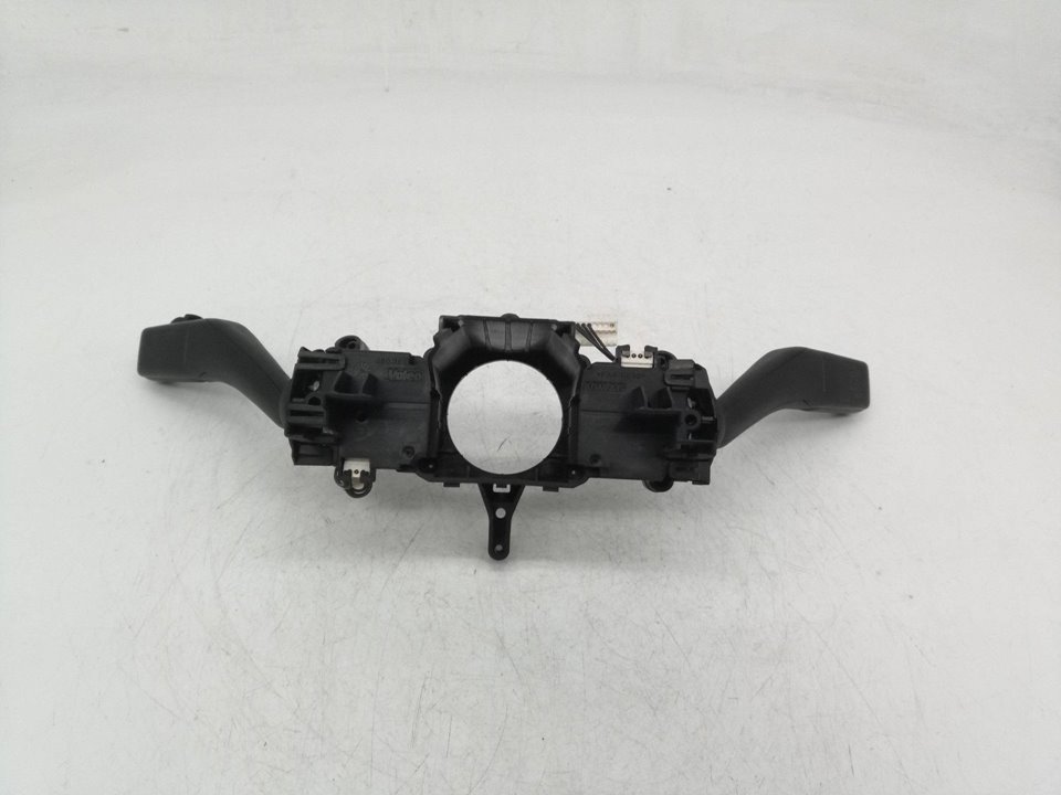 5K0953521FG MANDO MULTIFUNCION VOLKSWAGEN CADDY PROFESIONAL 2018 23773 devimagesvext/08283e45-1ba6-4c70-9a92-5b0ff35685bb/migcrv/imagenes/000/000/648/000000648314.jpeg