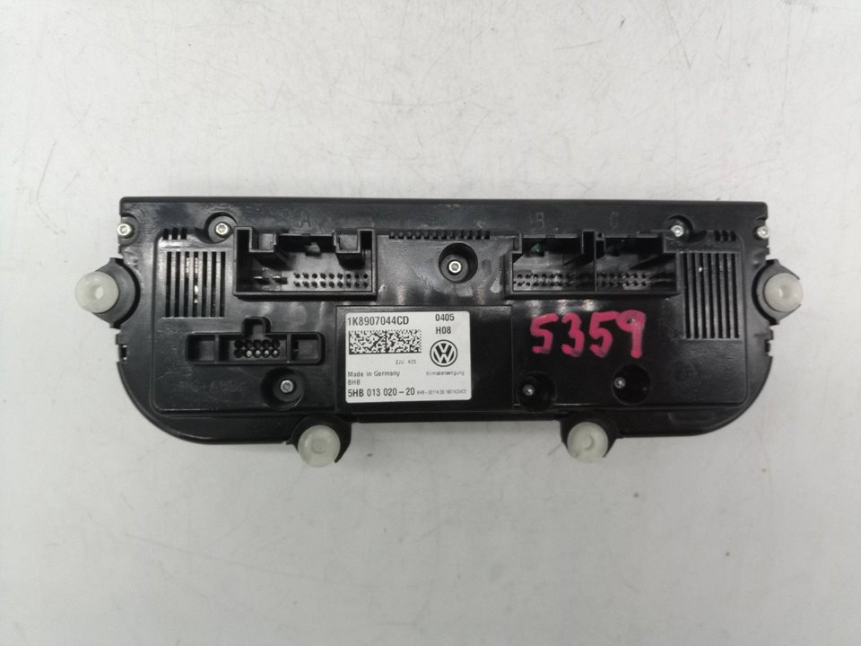 1K8907044CD MANDO CLIMATIZADOR VOLKSWAGEN CADDY PROFESIONAL 2018 25049 devimagesvext/08283e45-1ba6-4c70-9a92-5b0ff35685bb/migcrv/imagenes/000/000/648/000000648354.jpeg
