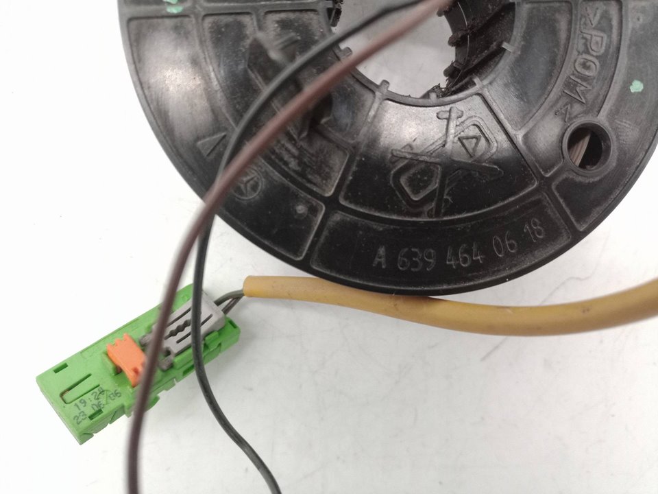 A6394640618 ANILLO AIRBAG MERCEDES-BENZ VITO BASIC-KOMBI 2006 18992 devimagesvext/08283e45-1ba6-4c70-9a92-5b0ff35685bb/migcrv/imagenes/000/000/648/000000648416.jpeg