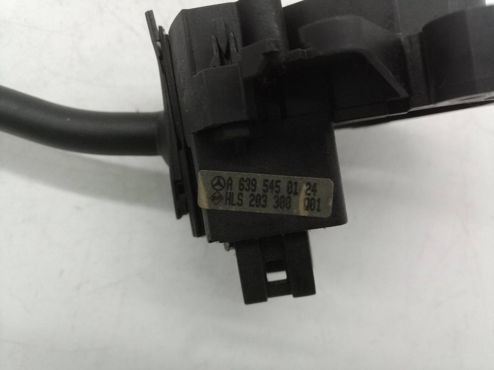 A6395450124 MANDO LUCES MERCEDES-BENZ VITO BASIC-KOMBI 2006 22456 devimagesvext/08283e45-1ba6-4c70-9a92-5b0ff35685bb/migcrv/imagenes/000/000/648/000000648450.jpeg
