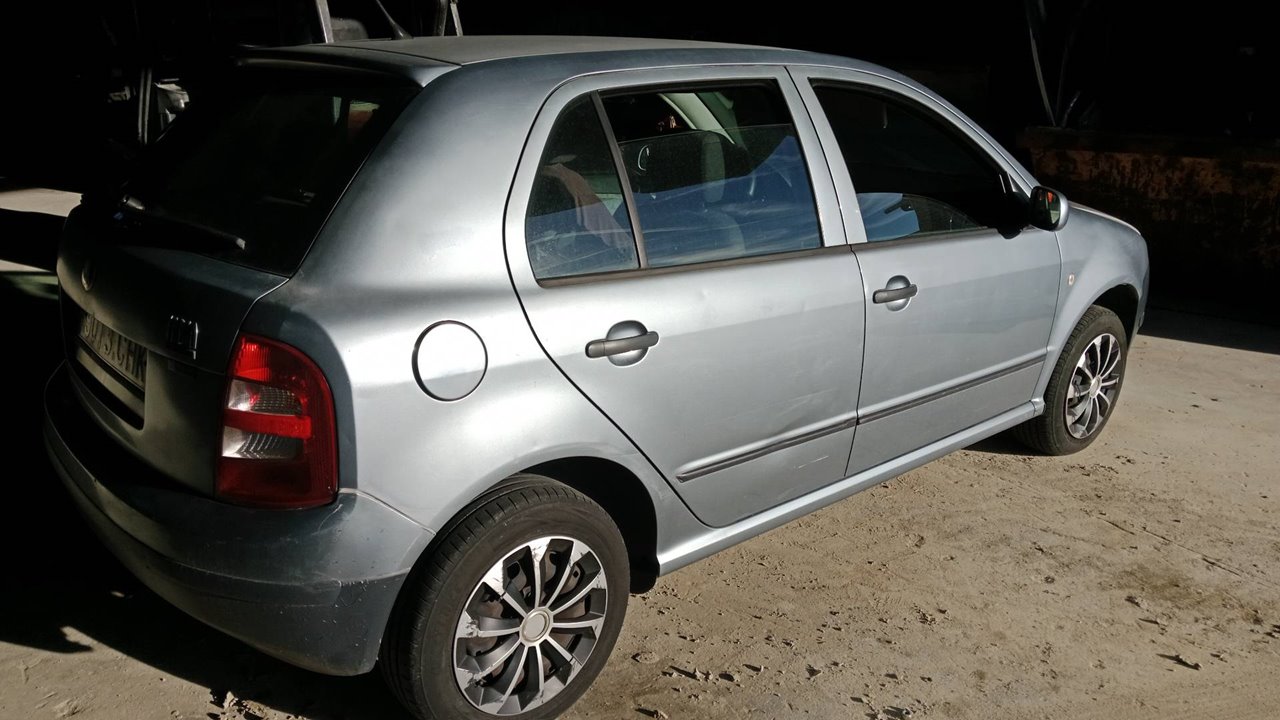 6Q0407272BE TRANSMISION DELANTERA DERECHA SKODA FABIA 2003 33233 devimagesvext/08283e45-1ba6-4c70-9a92-5b0ff35685bb/migcrv/imagenes/000/000/648/000000648800.jpeg