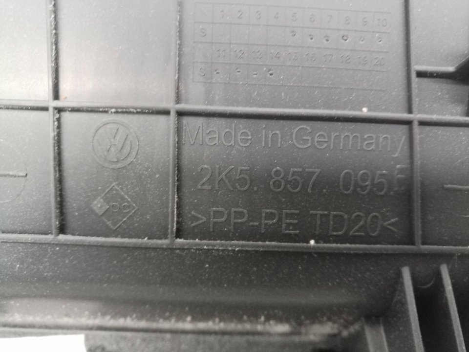 2K5857095 GUANTERA VOLKSWAGEN CADDY PROFESIONAL 2018 25739 devimagesvext/08283e45-1ba6-4c70-9a92-5b0ff35685bb/migcrv/imagenes/000/000/649/000000649096.jpeg