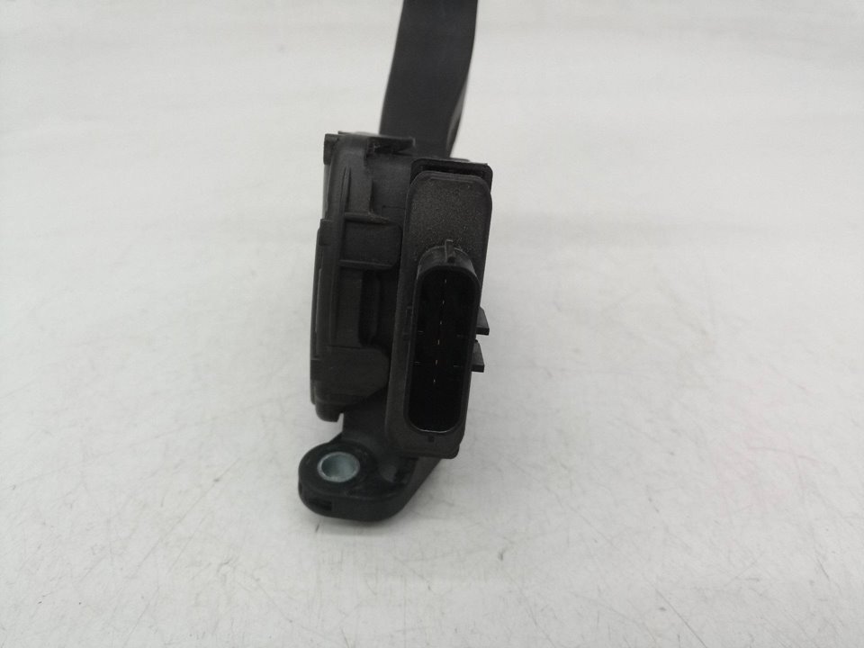 8K1723523 PEDAL ACELERADOR AUDI A6 BERLINA 2009 26453 devimagesvext/08283e45-1ba6-4c70-9a92-5b0ff35685bb/migcrv/imagenes/000/000/649/000000649904.jpeg