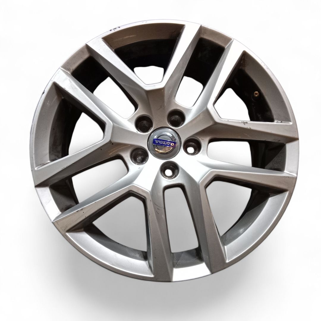 R18 LLANTA VOLVO XC60 2017 7934 devimagesvext/08283e45-1ba6-4c70-9a92-5b0ff35685bb/migcrv/imagenes/000/000/650/000000650932.jpeg