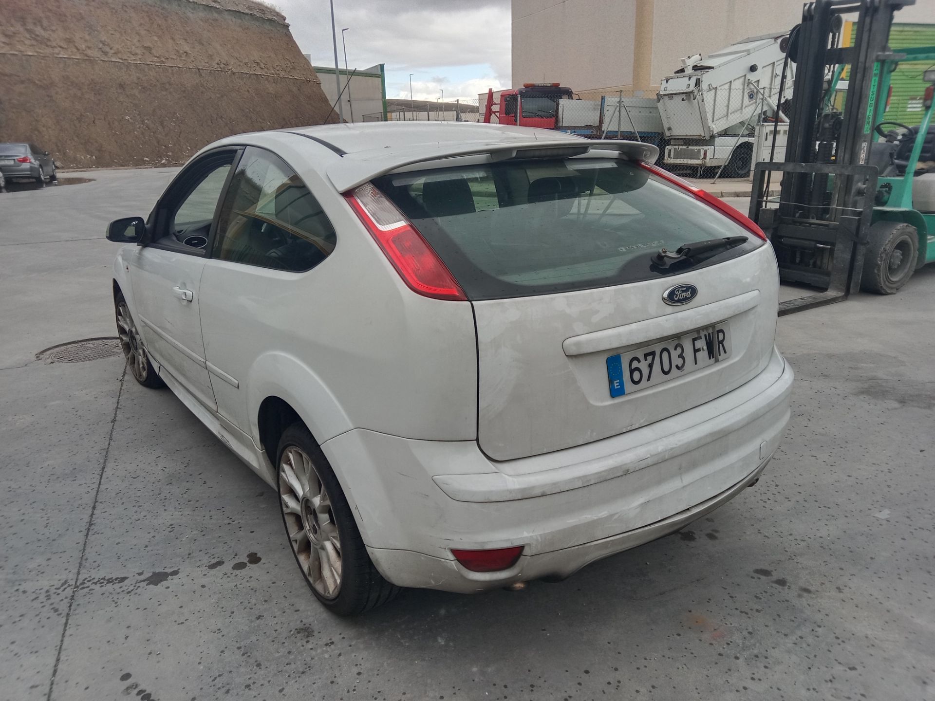 7M5T10849GB CUADRO INSTRUMENTOS FORD FOCUS BERLINA 2007 33938 devimagesvext/08283e45-1ba6-4c70-9a92-5b0ff35685bb/migcrv/imagenes/000/000/652/000000652068.jpeg