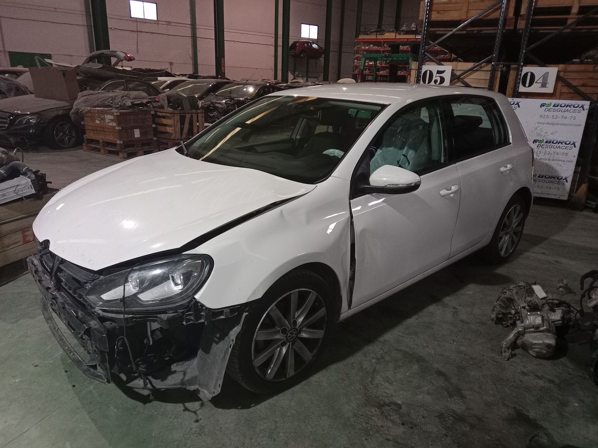 SIN DEFINIR BANDEJA TRASERA VOLKSWAGEN GOLF VI 2010 13001 devimagesvext/08283e45-1ba6-4c70-9a92-5b0ff35685bb/migcrv/imagenes/000/000/653/000000653430.jpeg