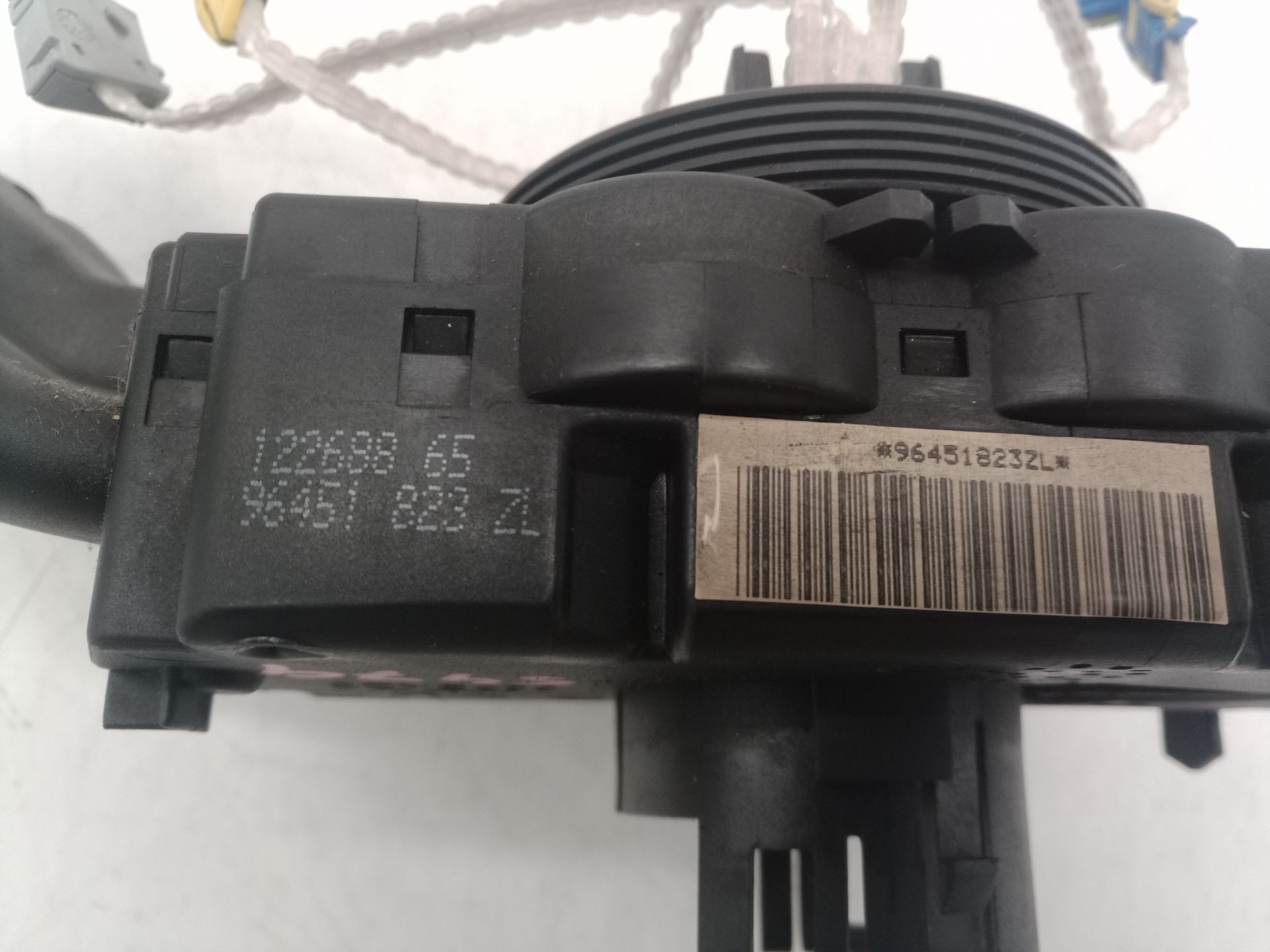 96451823ZL MANDO MULTIFUNCION CITROEN XSARA BERLINA 2002 12656 devimagesvext/08283e45-1ba6-4c70-9a92-5b0ff35685bb/migcrv/imagenes/000/000/654/000000654276.jpeg