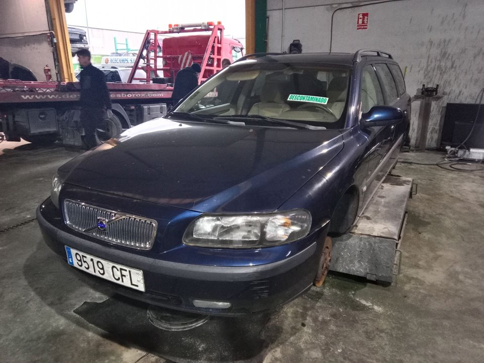 SIN DEFINIR BANDEJA TRASERA VOLVO V70 FAMILIAR 2003 33261 devimagesvext/08283e45-1ba6-4c70-9a92-5b0ff35685bb/migcrv/imagenes/000/000/656/000000656055.jpeg