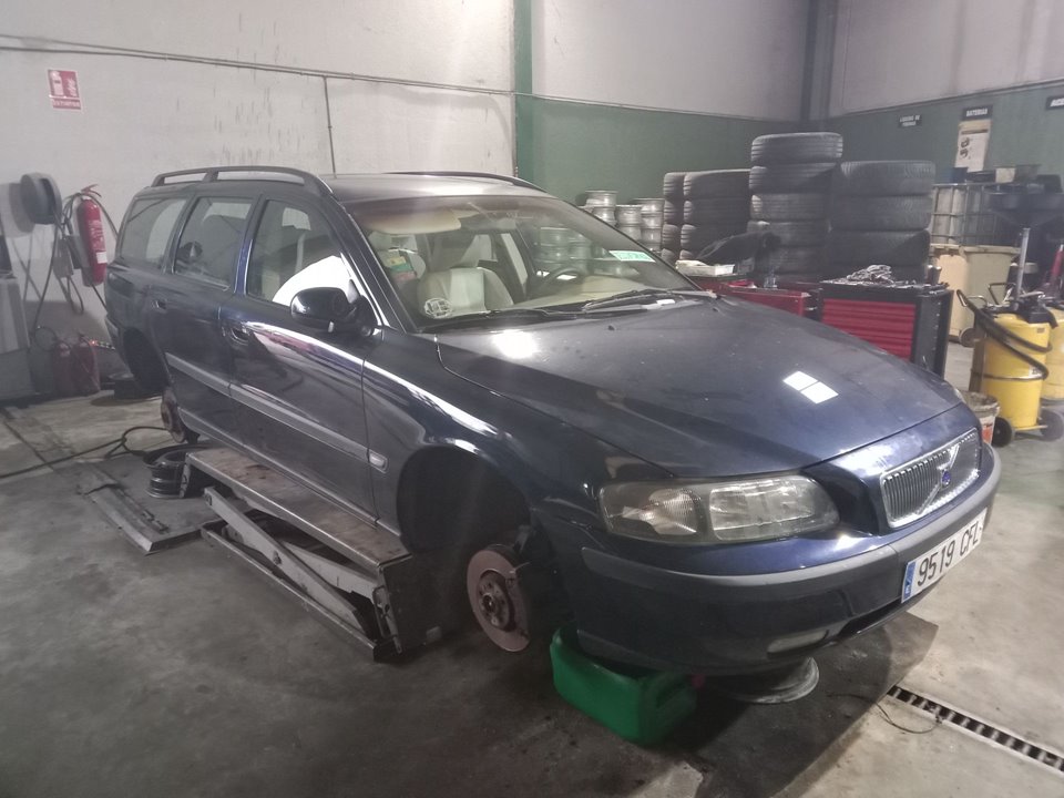 SIN DEFINIR BANDEJA TRASERA VOLVO V70 FAMILIAR 2003 33261 devimagesvext/08283e45-1ba6-4c70-9a92-5b0ff35685bb/migcrv/imagenes/000/000/656/000000656057.jpeg