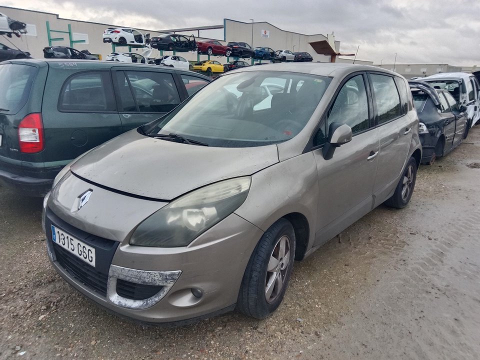 8200302798J CAJA MARIPOSA RENAULT SCENIC III 2009 34647 devimagesvext/08283e45-1ba6-4c70-9a92-5b0ff35685bb/migcrv/imagenes/000/000/656/000000656063.jpeg