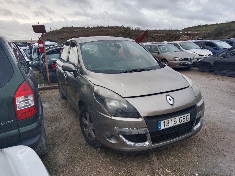 8200302798J CAJA MARIPOSA RENAULT SCENIC III 2009 34647 devimagesvext/08283e45-1ba6-4c70-9a92-5b0ff35685bb/migcrv/imagenes/000/000/656/000000656069.jpeg