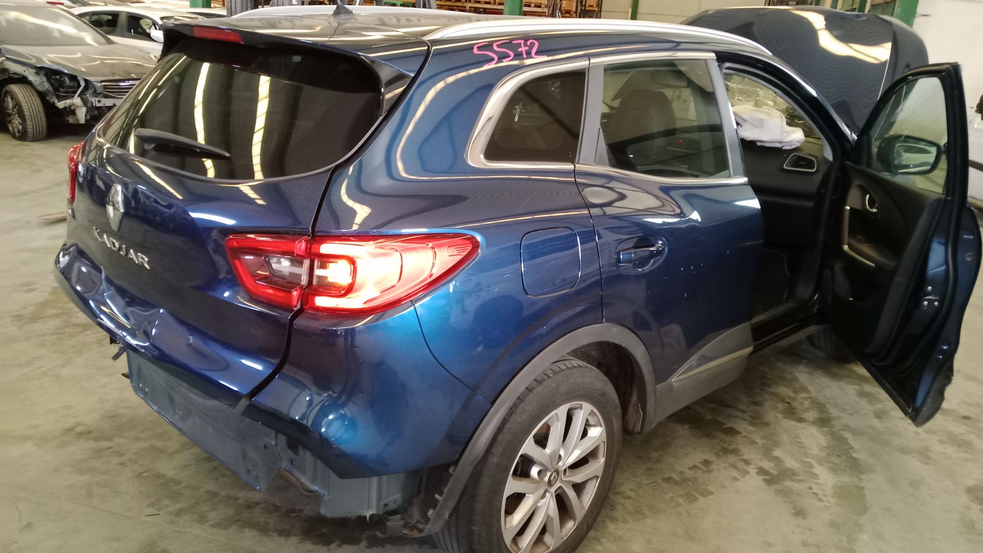 799228161R BANDEJA TRASERA RENAULT KADJAR 2016 13005 devimagesvext/08283e45-1ba6-4c70-9a92-5b0ff35685bb/migcrv/imagenes/000/000/657/000000657652.jpeg