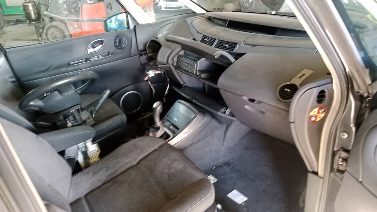 8200638766 TURBOCOMPRESOR RENAULT ESPACE IV 2007 34673 devimagesvext/08283e45-1ba6-4c70-9a92-5b0ff35685bb/migcrv/imagenes/000/000/658/000000658051.jpeg