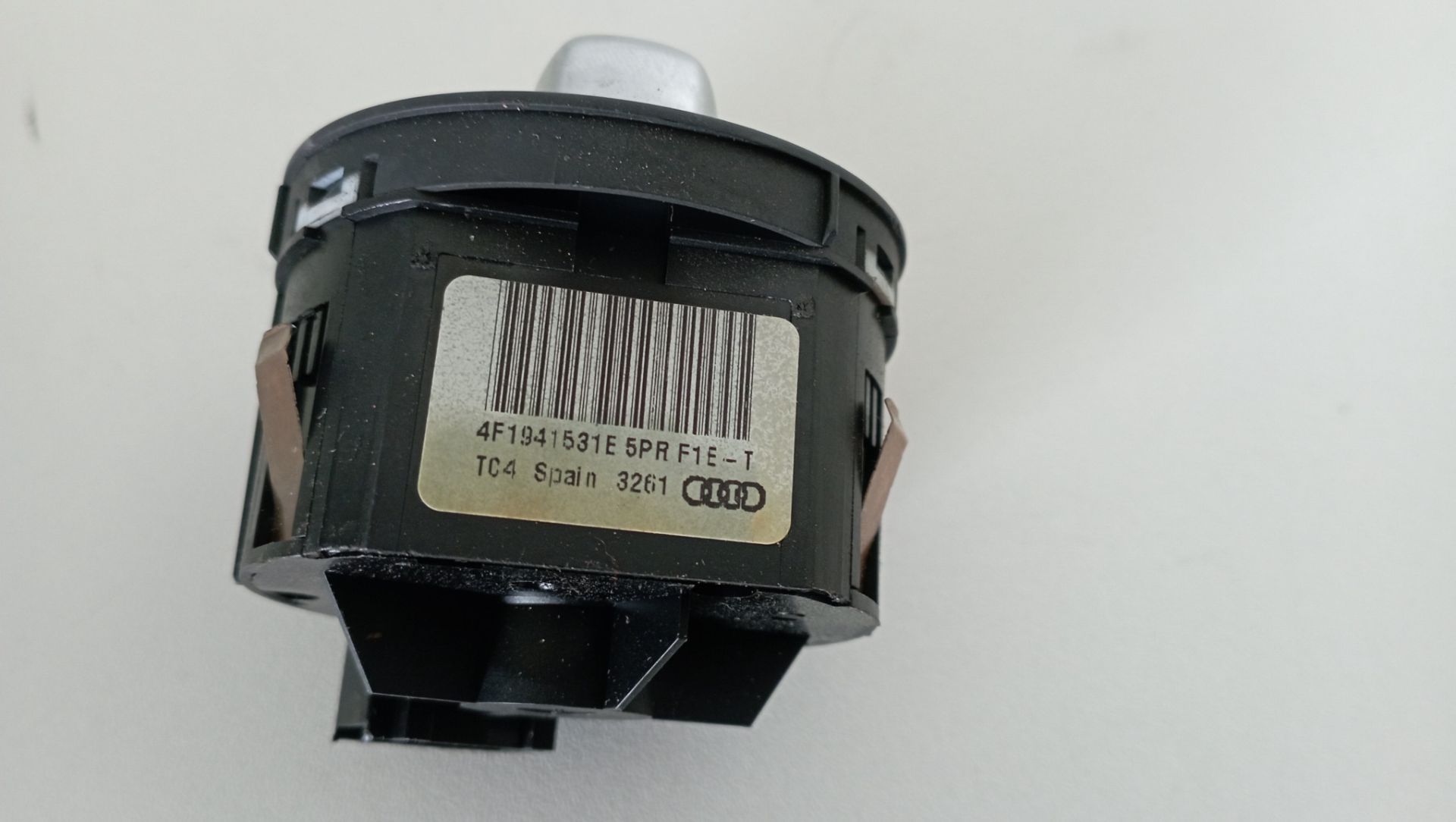 4F1941531E MANDO LUCES AUDI Q7 2012 13779 devimagesvext/08283e45-1ba6-4c70-9a92-5b0ff35685bb/migcrv/imagenes/000/000/661/000000661286.jpeg