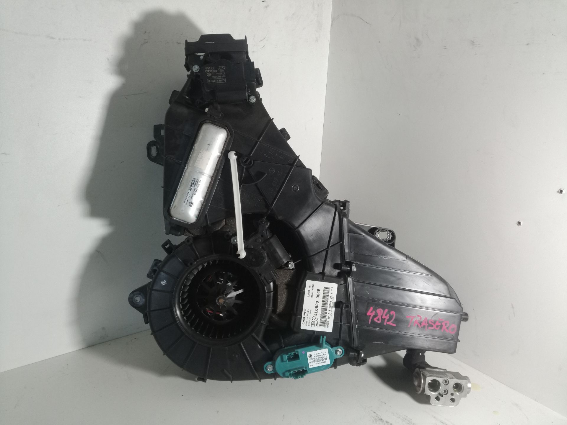 4L0820004E CALEFACCION ENTERA NORMAL AUDI Q7 2012 10034 devimagesvext/08283e45-1ba6-4c70-9a92-5b0ff35685bb/migcrv/imagenes/000/000/661/000000661700.jpeg