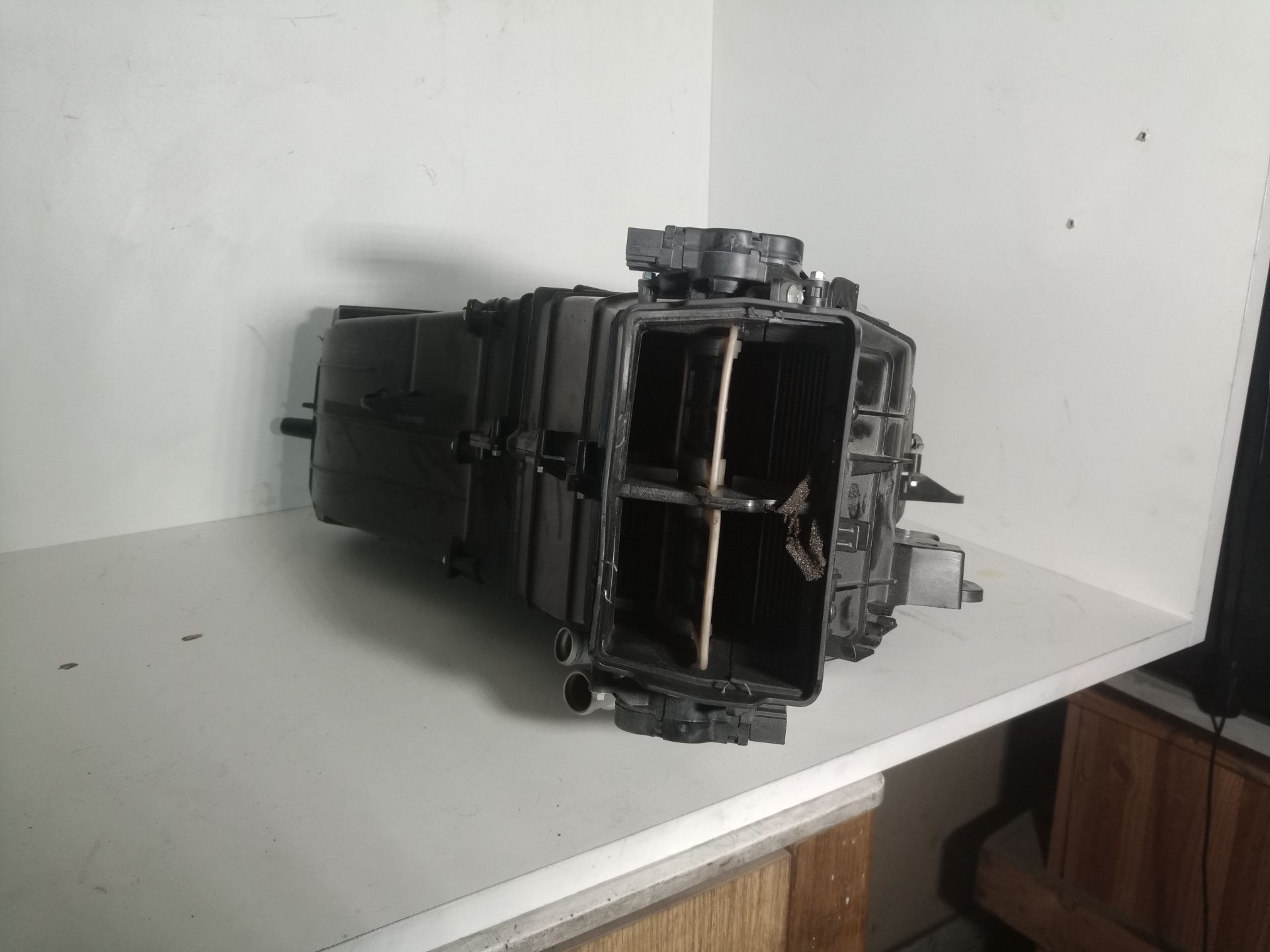 4L0820004E CALEFACCION ENTERA NORMAL AUDI Q7 2012 10034 devimagesvext/08283e45-1ba6-4c70-9a92-5b0ff35685bb/migcrv/imagenes/000/000/661/000000661704.jpeg