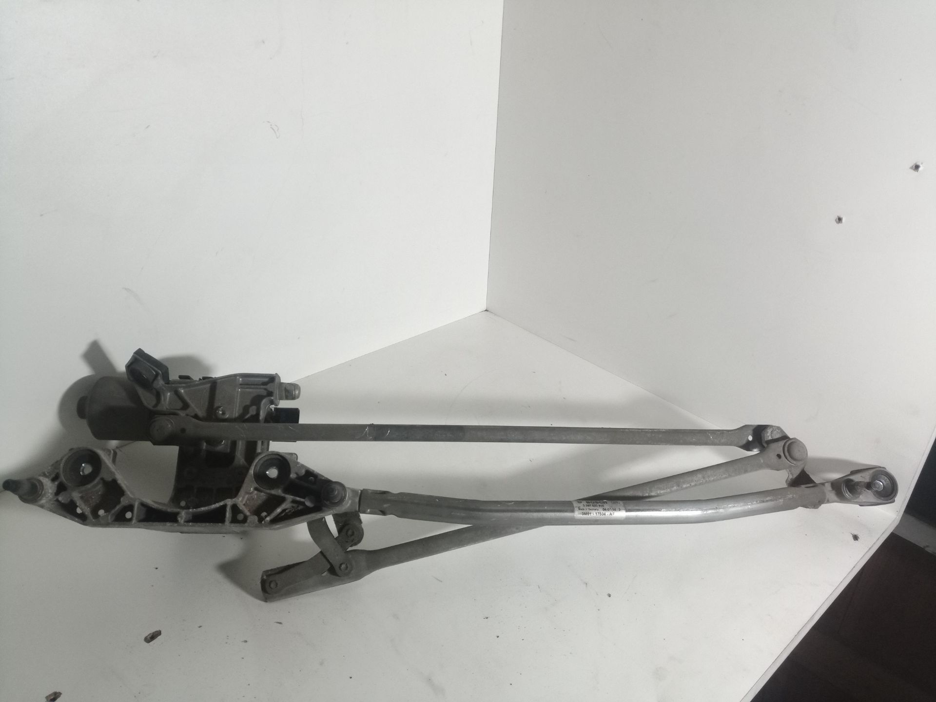 3397020600 MOTOR LIMPIA DELANTERO FORD FOCUS C-MAX 2004 11567 devimagesvext/08283e45-1ba6-4c70-9a92-5b0ff35685bb/migcrv/imagenes/000/000/662/000000662486.jpeg