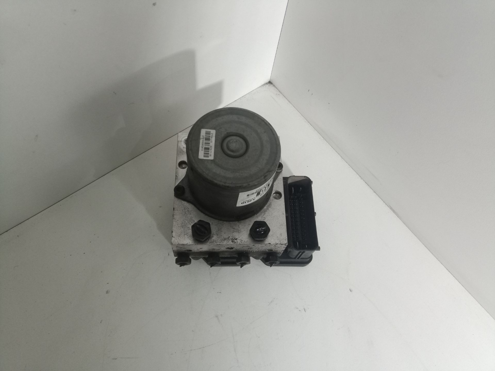 58910A4610 ABS KIA CARENS 2016 13537 devimagesvext/08283e45-1ba6-4c70-9a92-5b0ff35685bb/migcrv/imagenes/000/000/663/000000663216.jpeg
