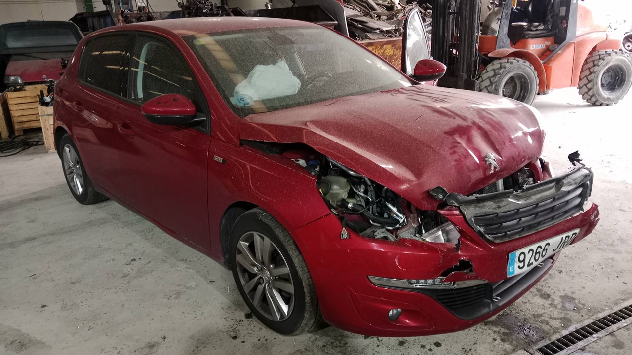 SIN DEFINIR BANDEJA TRASERA PEUGEOT 308 2016 13006 devimagesvext/08283e45-1ba6-4c70-9a92-5b0ff35685bb/migcrv/imagenes/000/000/663/000000663425.jpeg