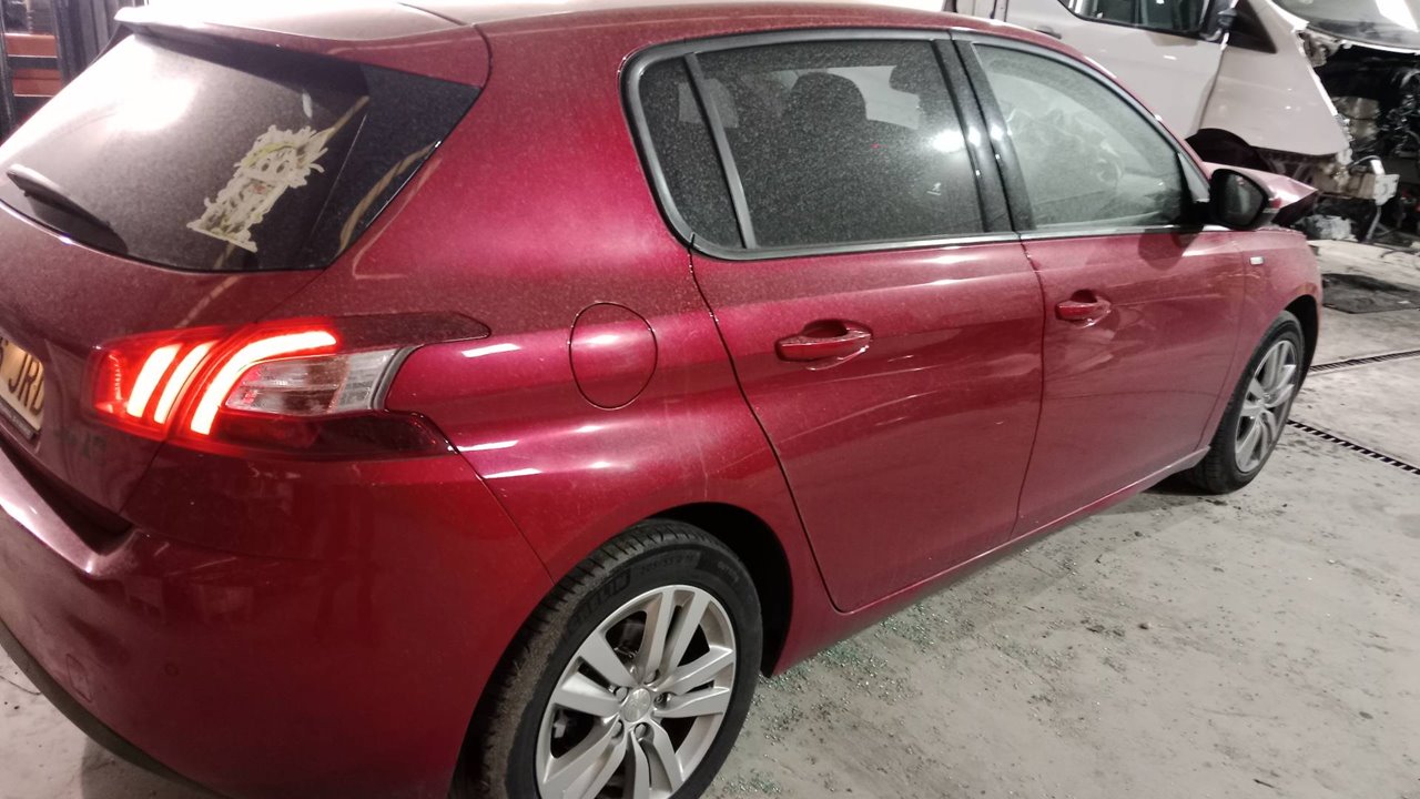SIN DEFINIR BANDEJA TRASERA PEUGEOT 308 2016 13006 devimagesvext/08283e45-1ba6-4c70-9a92-5b0ff35685bb/migcrv/imagenes/000/000/663/000000663431.jpeg