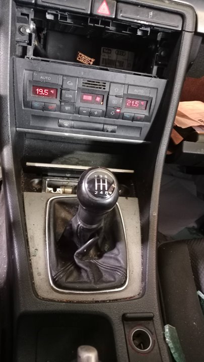 8E0820043 MANDO CLIMATIZADOR AUDI A4 BERLINA 2001 12794 devimagesvext/08283e45-1ba6-4c70-9a92-5b0ff35685bb/migcrv/imagenes/000/000/663/000000663651.jpeg