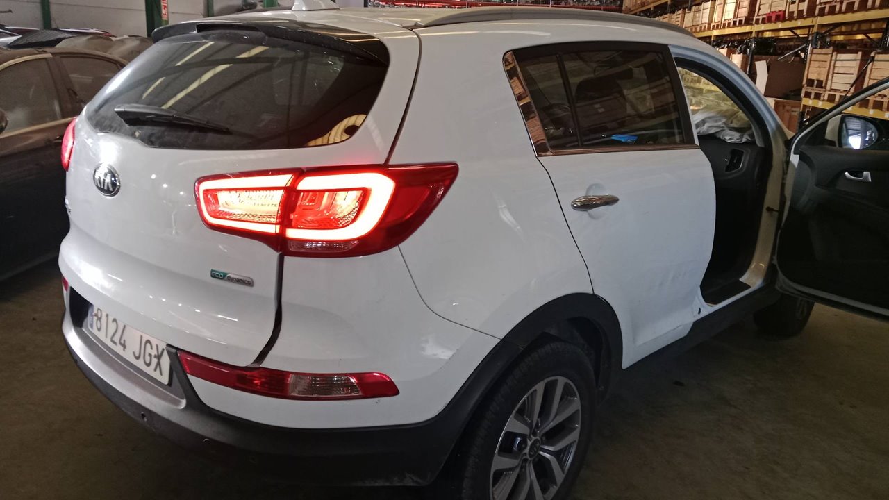 SIN DEFINIR BANDEJA TRASERA KIA SPORTAGE 2015 33262 devimagesvext/08283e45-1ba6-4c70-9a92-5b0ff35685bb/migcrv/imagenes/000/000/666/000000666281.jpeg