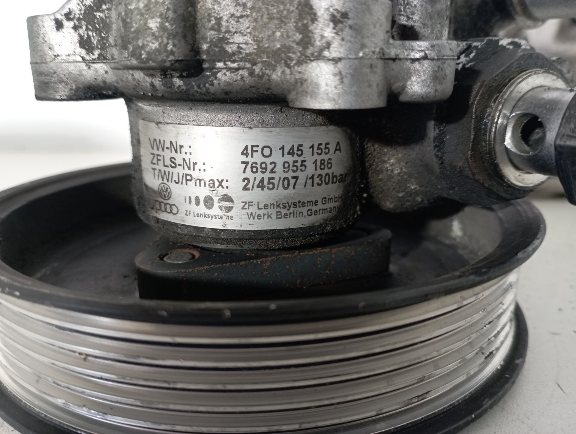 4F0145155A BOMBA DIRECCION AUDI A6 BERLINA 2009 13821 devimagesvext/08283e45-1ba6-4c70-9a92-5b0ff35685bb/migcrv/imagenes/000/000/667/000000667764.jpeg