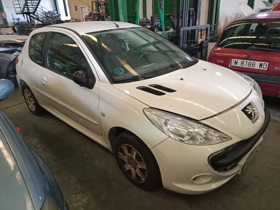 SIN DEFINIR VOLANTE PEUGEOT 206 2010 36376 devimagesvext/08283e45-1ba6-4c70-9a92-5b0ff35685bb/migcrv/imagenes/000/000/668/000000668997.jpeg