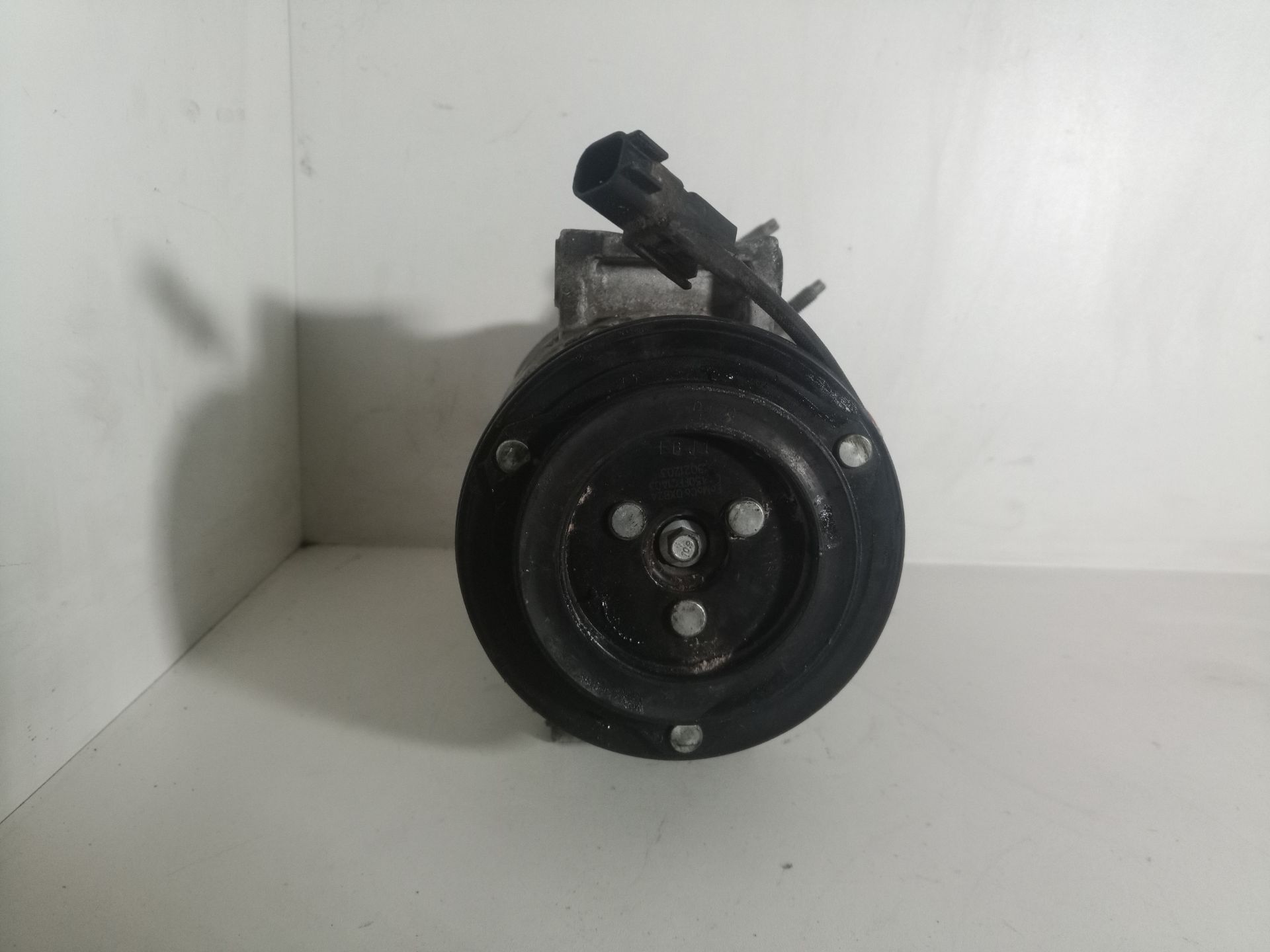 DV6119D629FG COMPRESOR AIRE ACONDICIONADO FORD FOCUS BERLINA 2018 9778 devimagesvext/08283e45-1ba6-4c70-9a92-5b0ff35685bb/migcrv/imagenes/000/000/670/000000670525.jpeg