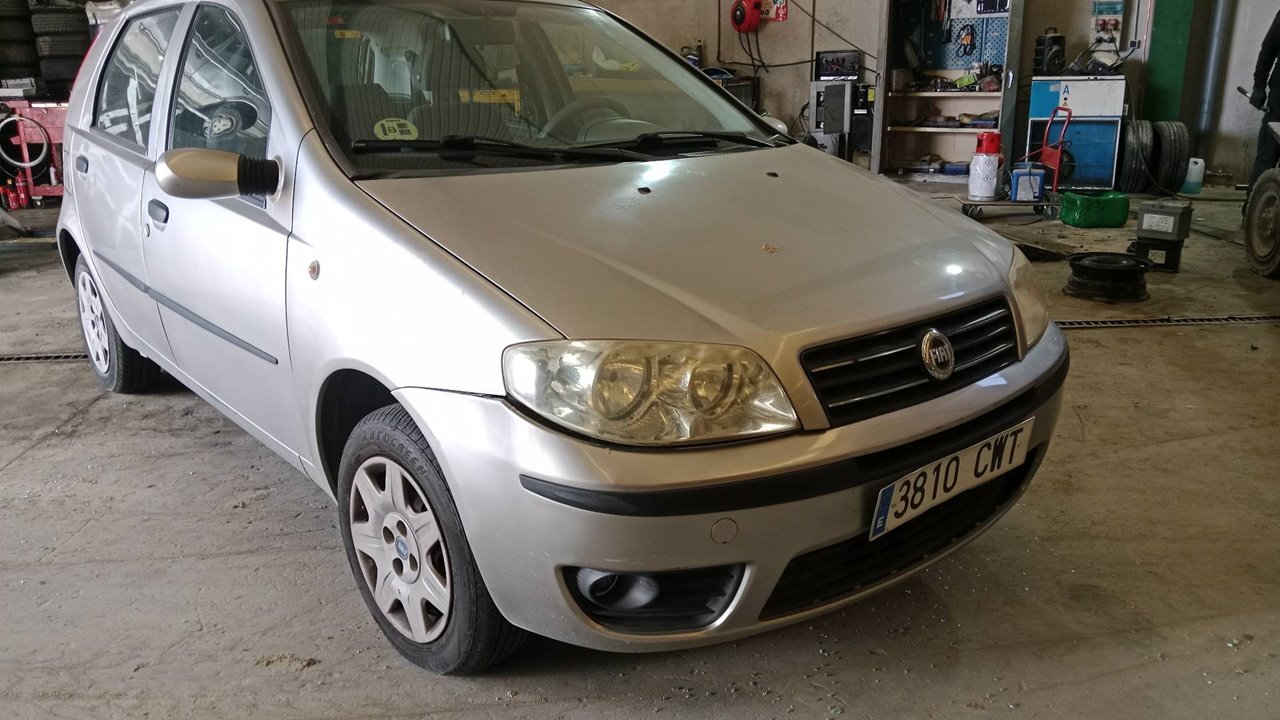SIN DEFINIR CAJA CAMBIOS FIAT II PUNTO 188 BERLINA 2004  Caja de cambios 5-marcha 32380 devimagesvext/08283e45-1ba6-4c70-9a92-5b0ff35685bb/migcrv/imagenes/000/000/671/000000671330.jpeg