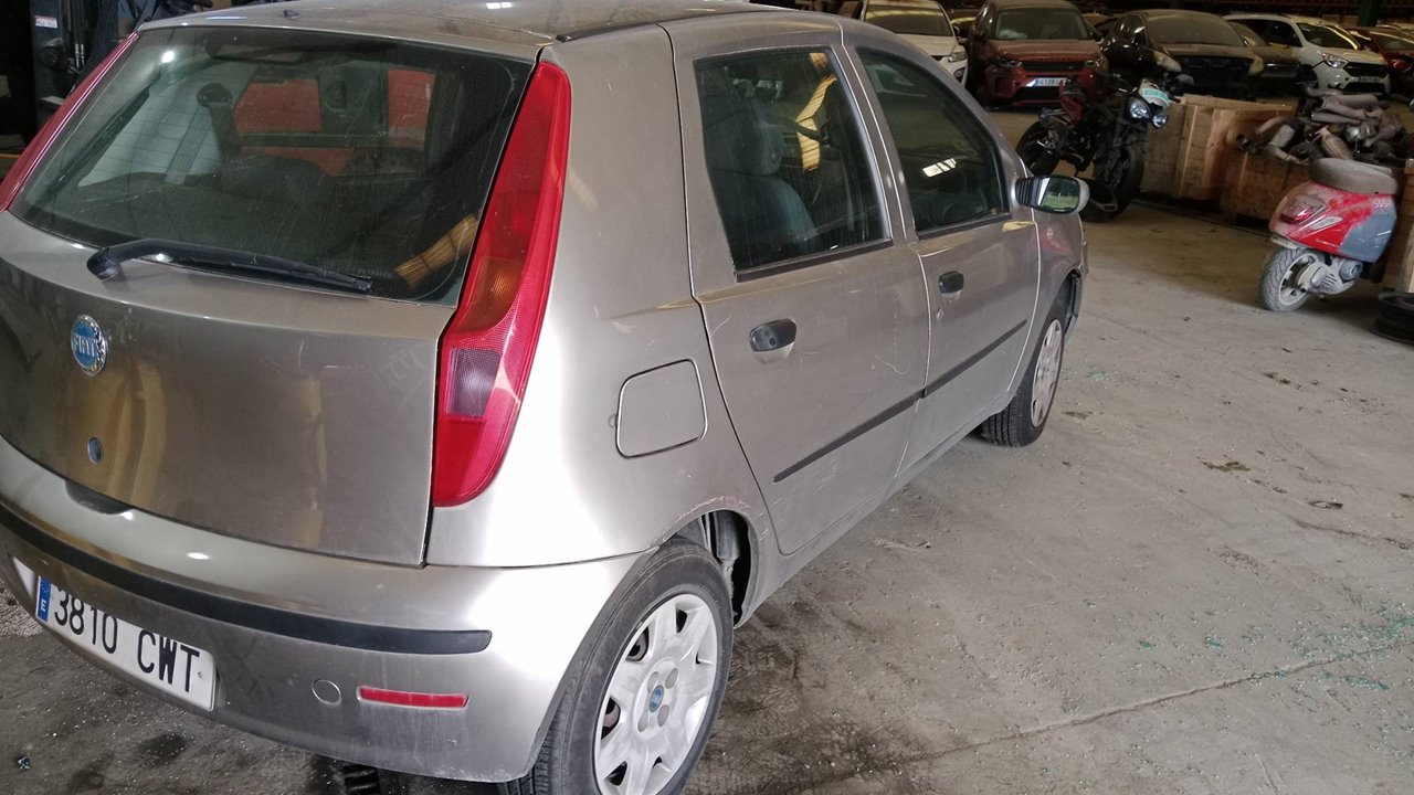 SIN DEFINIR CAJA CAMBIOS FIAT II PUNTO 188 BERLINA 2004  Caja de cambios 5-marcha 32380 devimagesvext/08283e45-1ba6-4c70-9a92-5b0ff35685bb/migcrv/imagenes/000/000/671/000000671332.jpeg