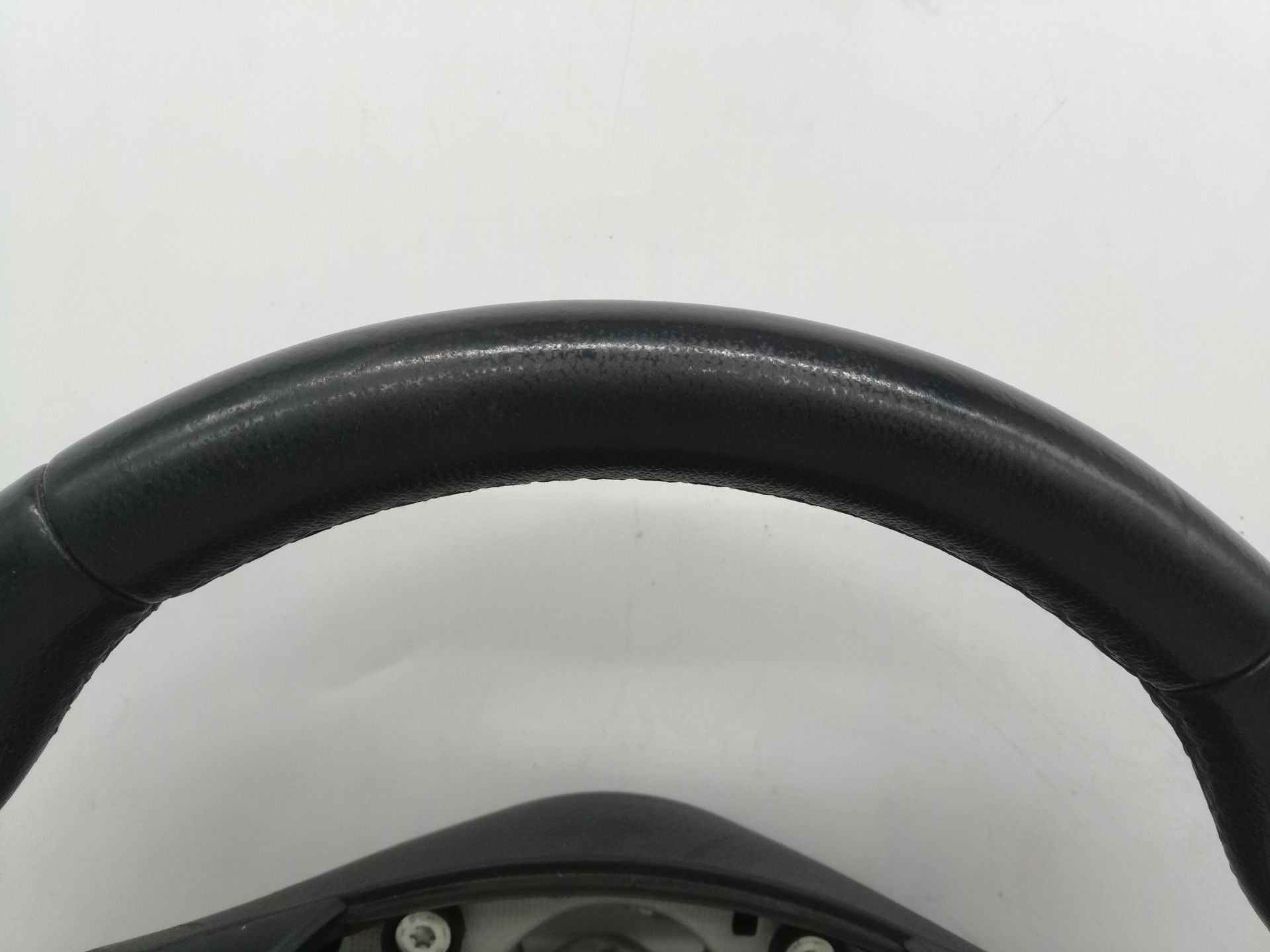 679557401 VOLANTE BMW 1 BERLINA 2010 12966 devimagesvext/08283e45-1ba6-4c70-9a92-5b0ff35685bb/migcrv/imagenes/000/000/674/000000674413.jpeg