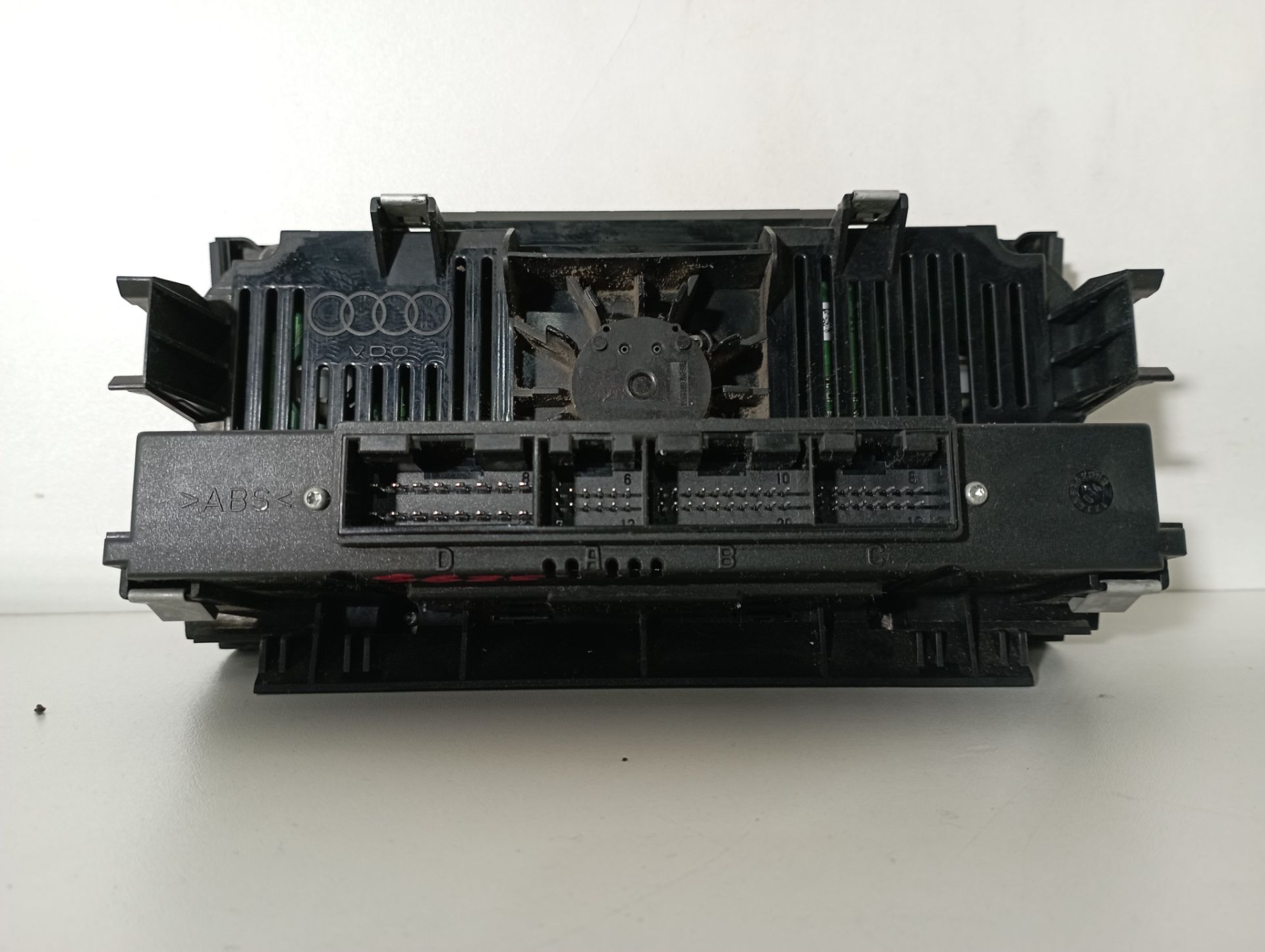8P0820043G MANDO CLIMATIZADOR OPEL ASTRA J BERLINA 5P 2010 9217 devimagesvext/08283e45-1ba6-4c70-9a92-5b0ff35685bb/migcrv/imagenes/000/000/675/000000675049.jpeg