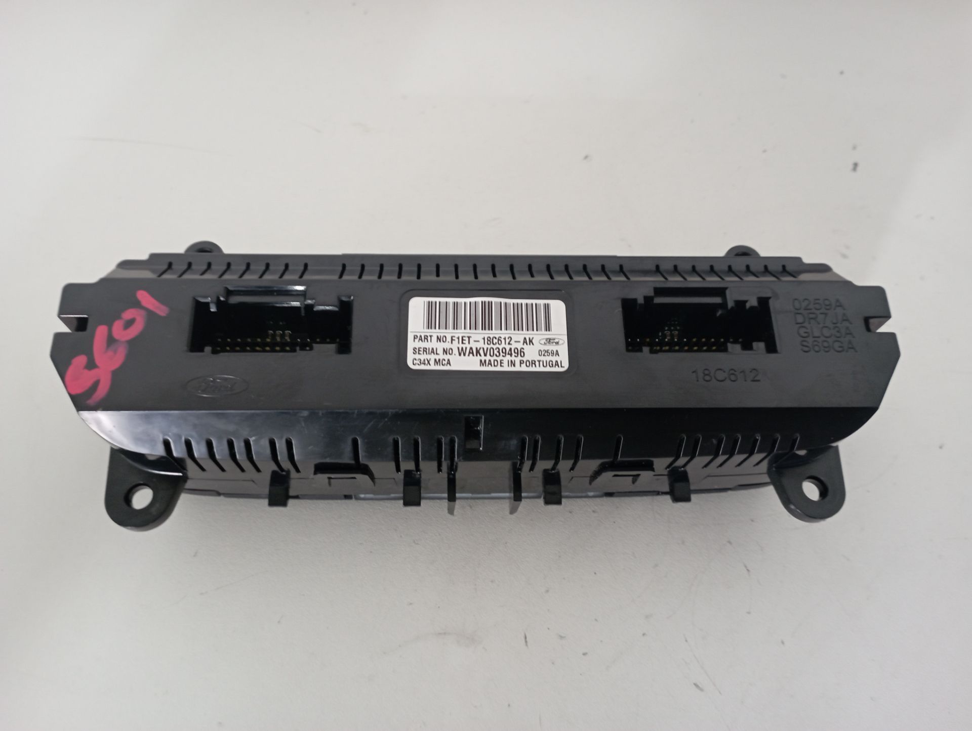 F1ET18C612AK MANDO CLIMATIZADOR FORD FOCUS BERLINA 2018 10720 devimagesvext/08283e45-1ba6-4c70-9a92-5b0ff35685bb/migcrv/imagenes/000/000/676/000000676283.jpeg