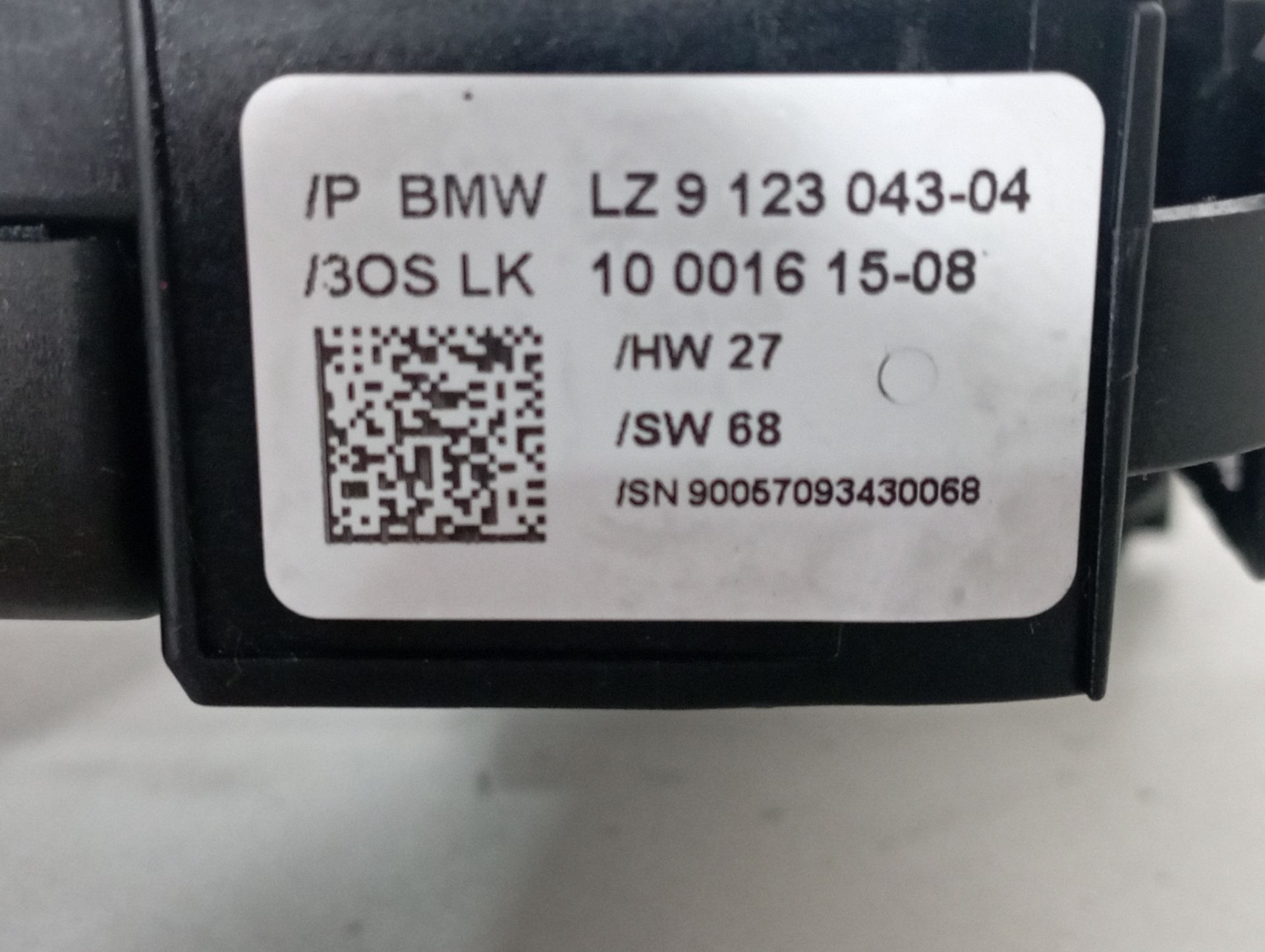 LZ912304304 MANDO MULTIFUNCION BMW 1 BERLINA 2010 12666 devimagesvext/08283e45-1ba6-4c70-9a92-5b0ff35685bb/migcrv/imagenes/000/000/676/000000676317.jpeg