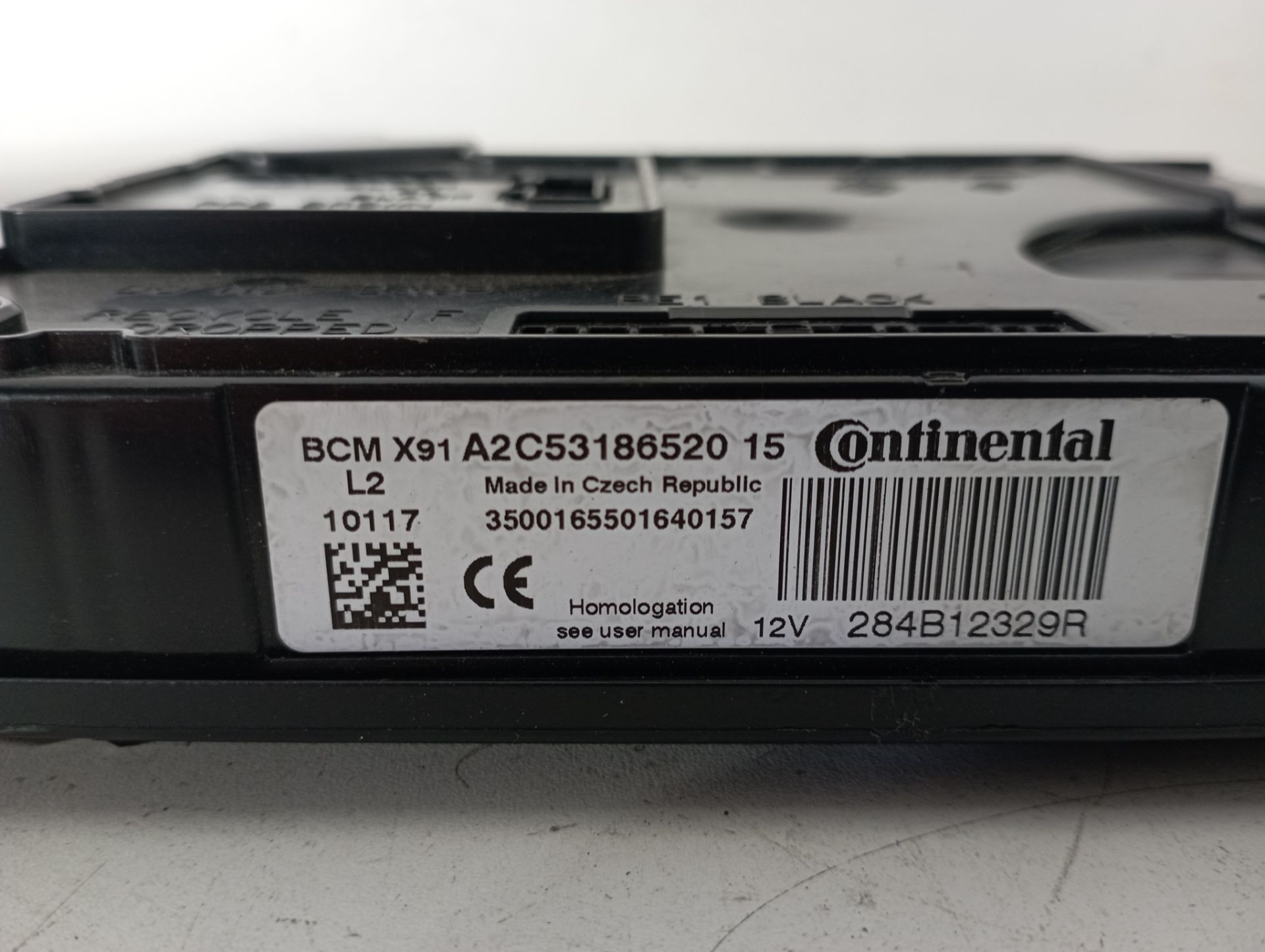 A2C5318652015 CAJA RELES FUSIBLES RENAULT LAGUNA 2010 10457 devimagesvext/08283e45-1ba6-4c70-9a92-5b0ff35685bb/migcrv/imagenes/000/000/678/000000678411.jpeg