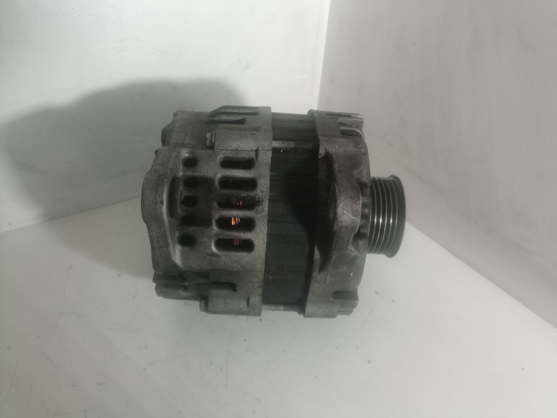 8200299173 ALTERNADOR RENAULT VEL SATIS 2008 33254 devimagesvext/08283e45-1ba6-4c70-9a92-5b0ff35685bb/migcrv/imagenes/000/000/684/000000684277.jpeg