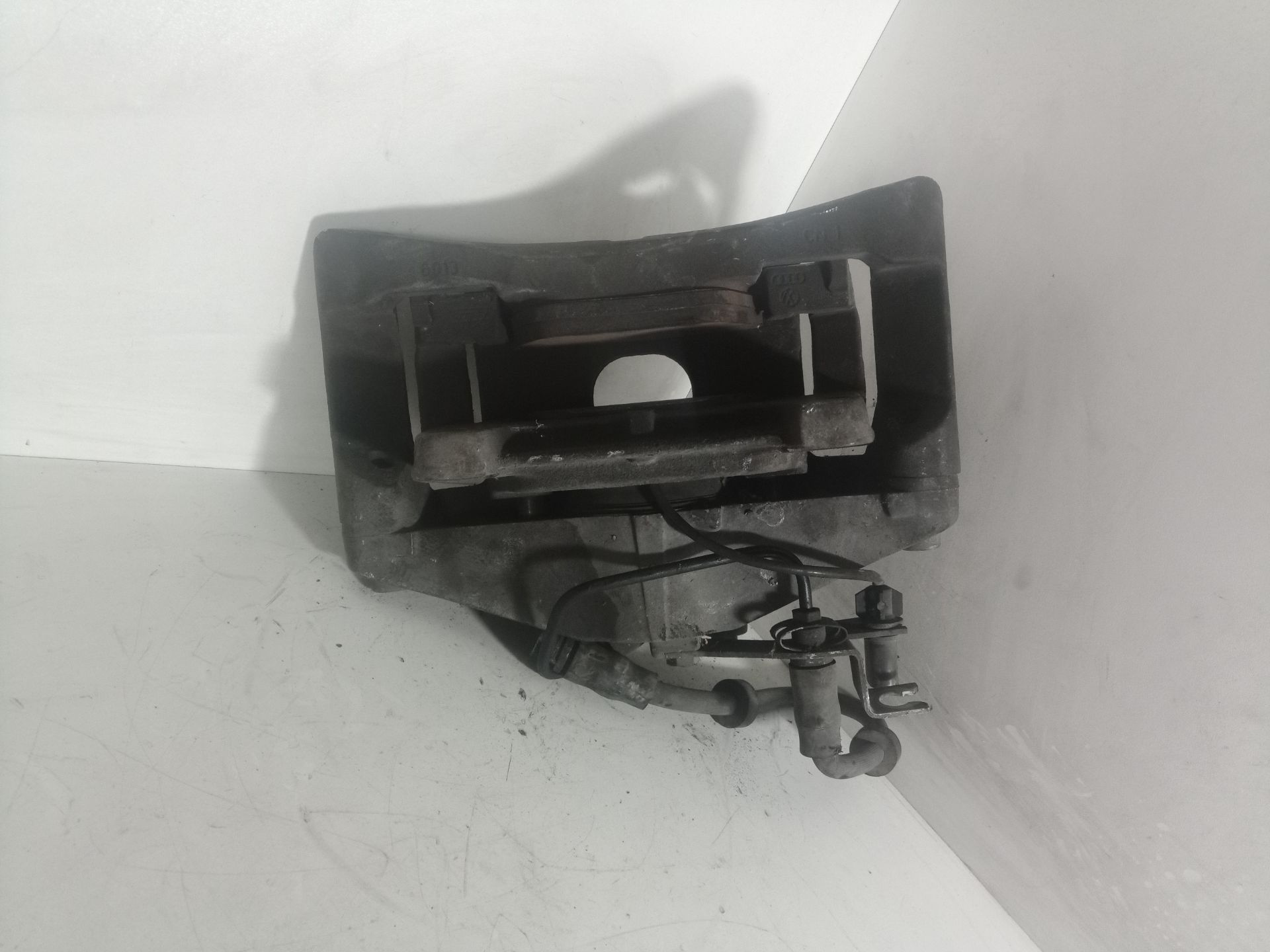 974 PINZA DE FRENO DELANTERA DERECHA AUDI A6 BERLINA 2009 34769 devimagesvext/08283e45-1ba6-4c70-9a92-5b0ff35685bb/migcrv/imagenes/000/000/684/000000684801.jpeg