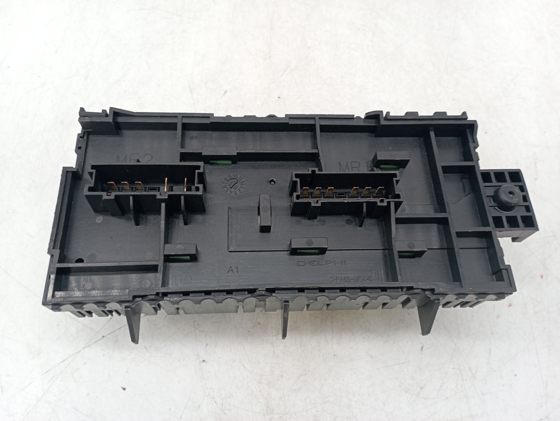 A2469067100 CAJA RELES FUSIBLES MERCEDES-BENZ VITO TOURER 2019 33333 devimagesvext/08283e45-1ba6-4c70-9a92-5b0ff35685bb/migcrv/imagenes/000/000/684/000000684985.jpeg