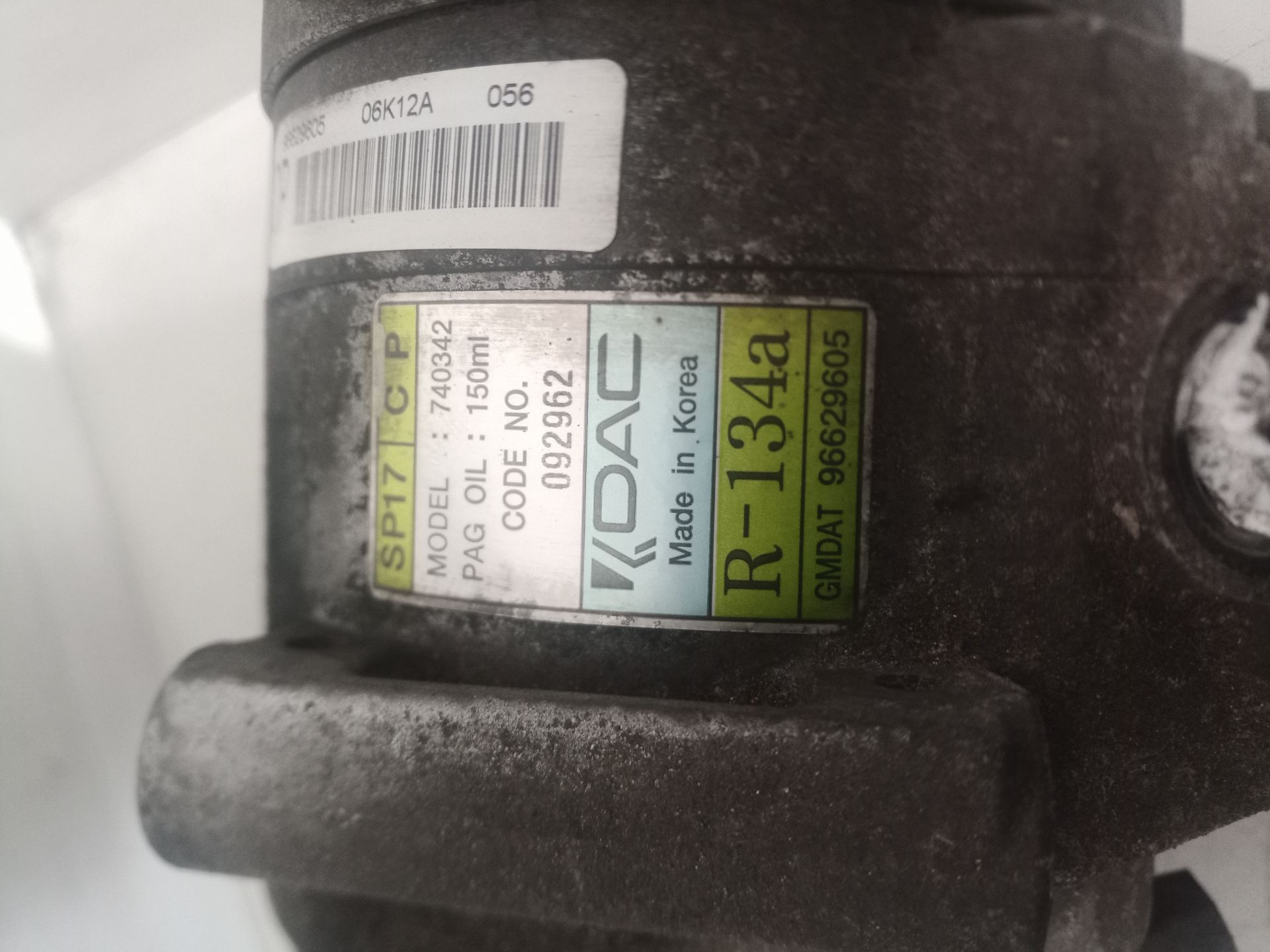 96629605 COMPRESOR AIRE ACONDICIONADO CHEVROLET CAPTIVA 2007 32672 devimagesvext/08283e45-1ba6-4c70-9a92-5b0ff35685bb/migcrv/imagenes/000/000/687/000000687321.jpeg