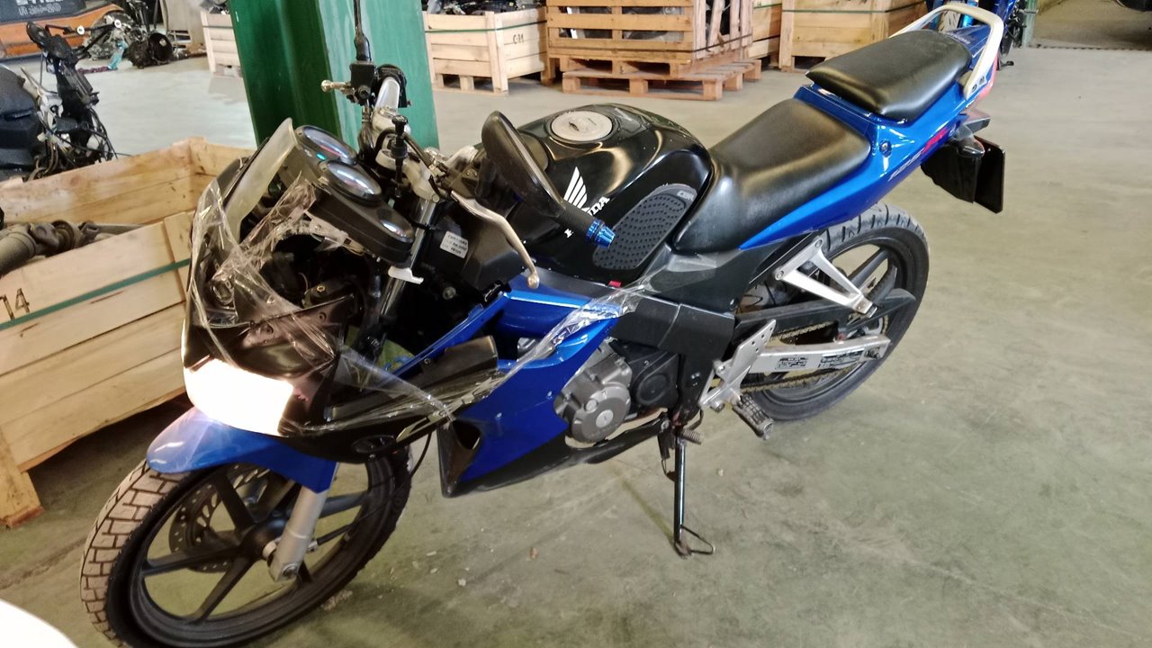 JC34E MOTOR COMPLETO HONDA CBR 125R 2006 35014 devimagesvext/08283e45-1ba6-4c70-9a92-5b0ff35685bb/migcrv/imagenes/000/000/688/000000688264.jpeg
